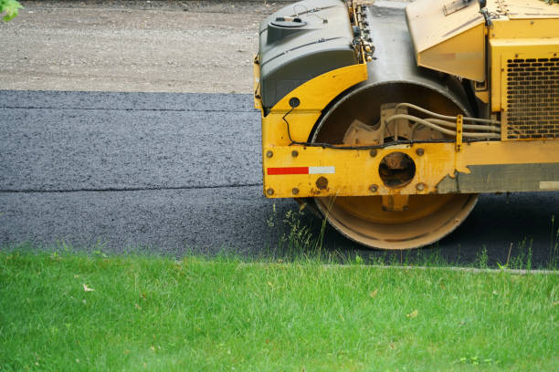 Best Driveway Paving Contractor  in Hawley, PA
